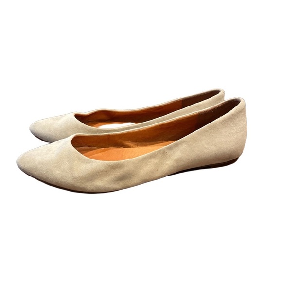 Madewell bone color suede pointy toe flats. Size 8 SH2 - Picture 1 of 8
